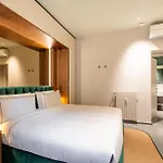 Luxury Apartments Near Colosseum