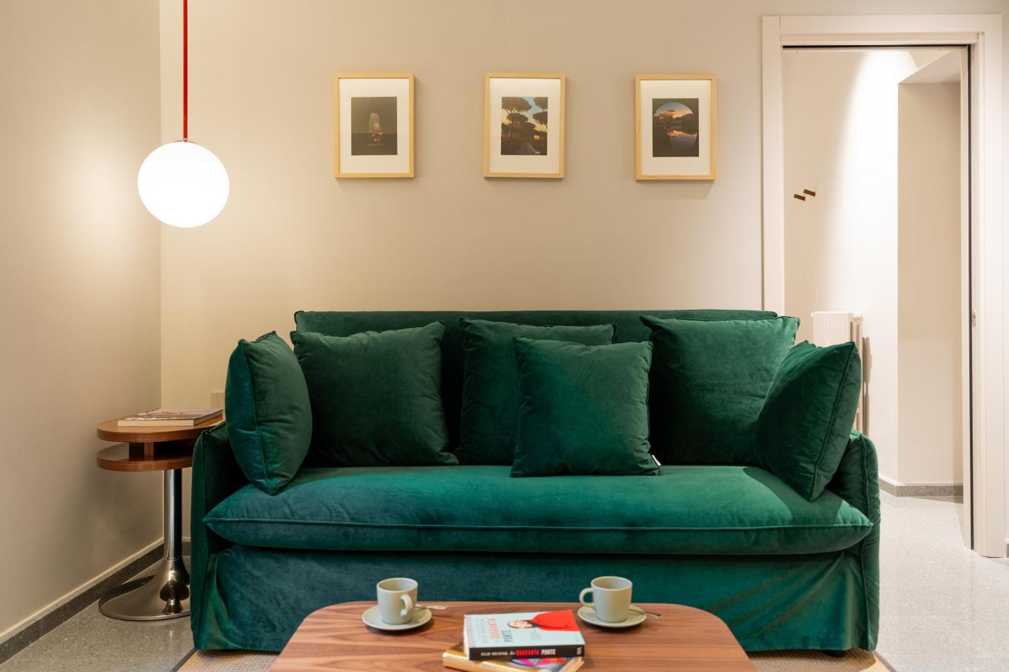 Luxury Near Colosseum Apartment *
