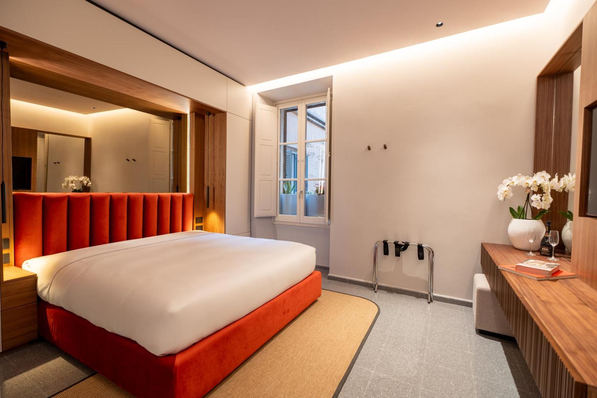 Luxury Near Colosseum *
